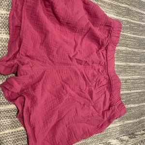 women’s hot pink mom shorts